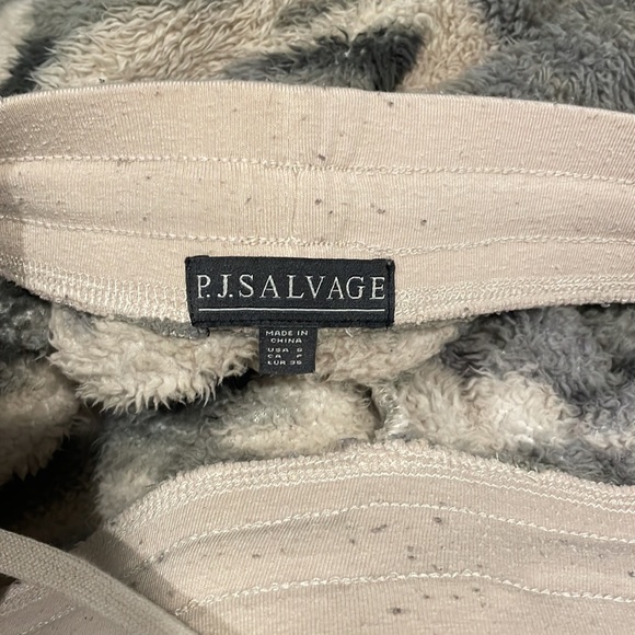 very soft grey and tan camo pants from P.J.Salvage. size S - Picture 3 of 3